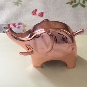 Elephant Ring Holder